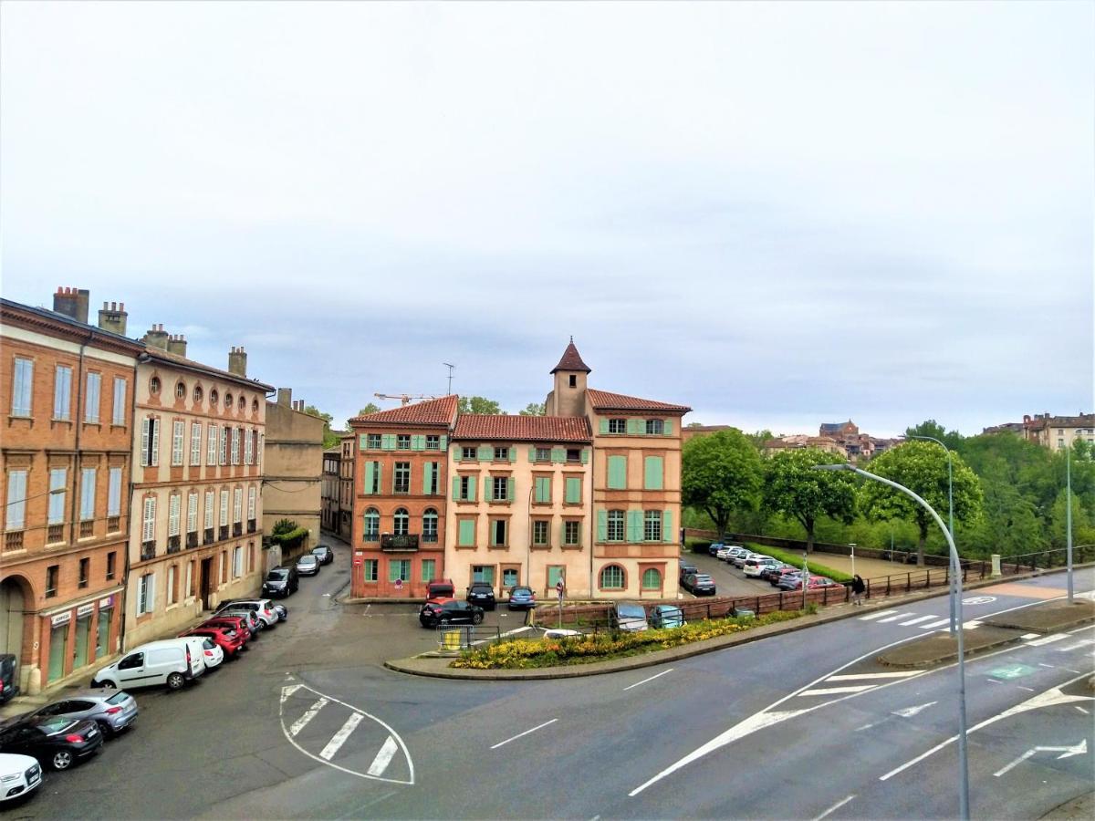 Chambre Privee Et Spacieuse Au Sein D'Un Logement Partage - Central, Quartier Villebourbon - 3 Chambres Doubles - 2 Balcons - Places De Stationnements Gratuites - 5 Min A Pied Gare Et Hypercentre Montauban Kültér fotó